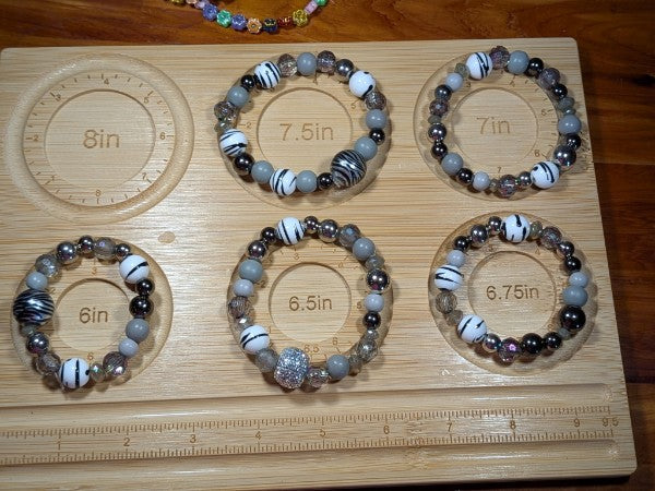 Assorted colors bracelets